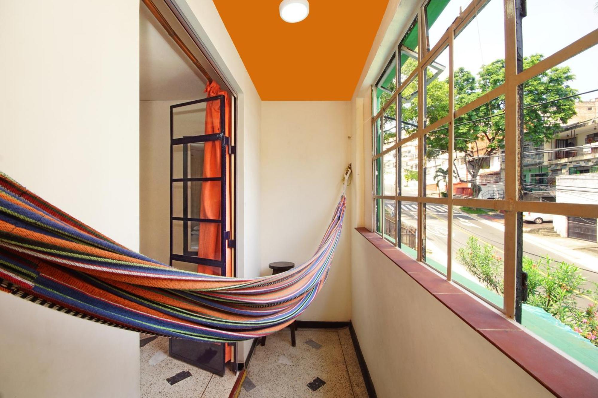Ding-Dong Hostel Cali Exterior foto