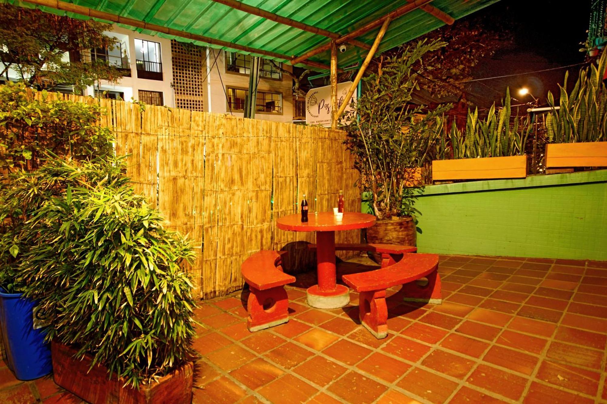 Ding-Dong Hostel Cali Exterior foto