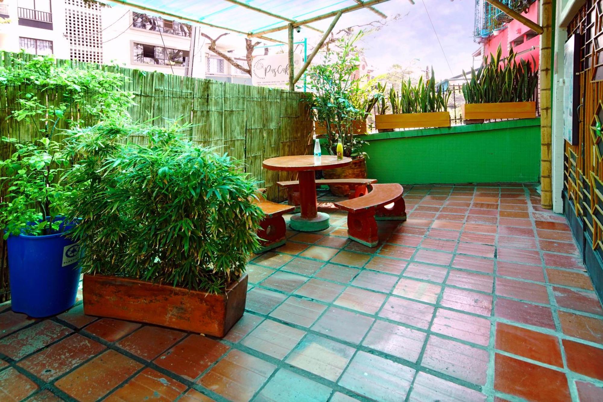 Ding-Dong Hostel Cali Exterior foto